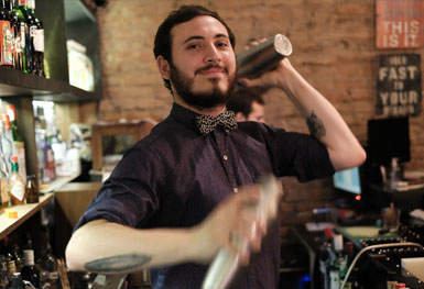 nuestro bartender