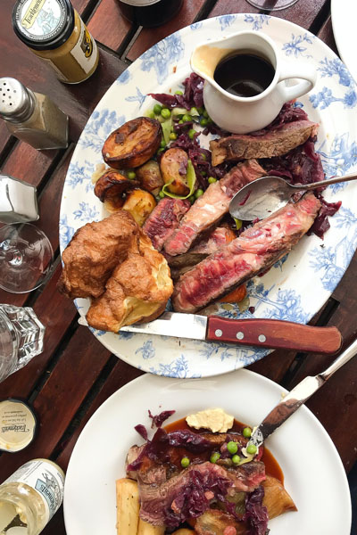 parrillada en un plato